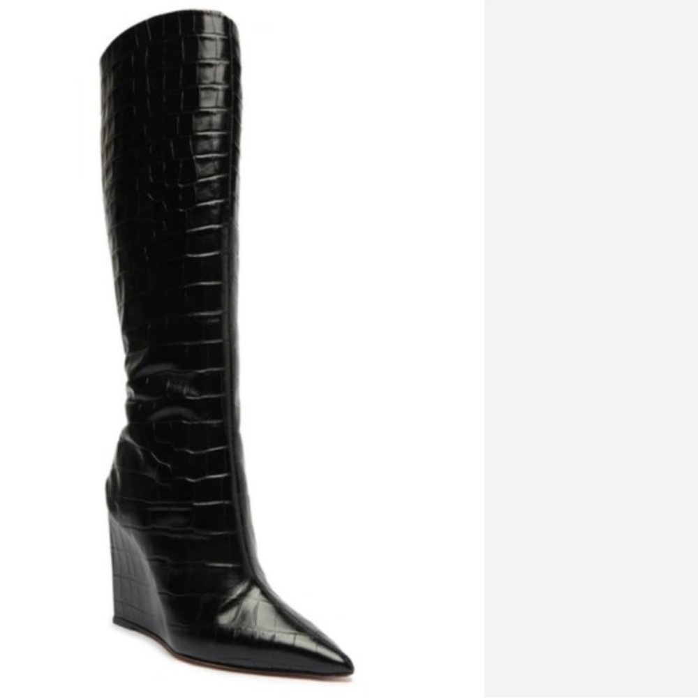 Stylish Black Croc-Embossed Knee-High Boots